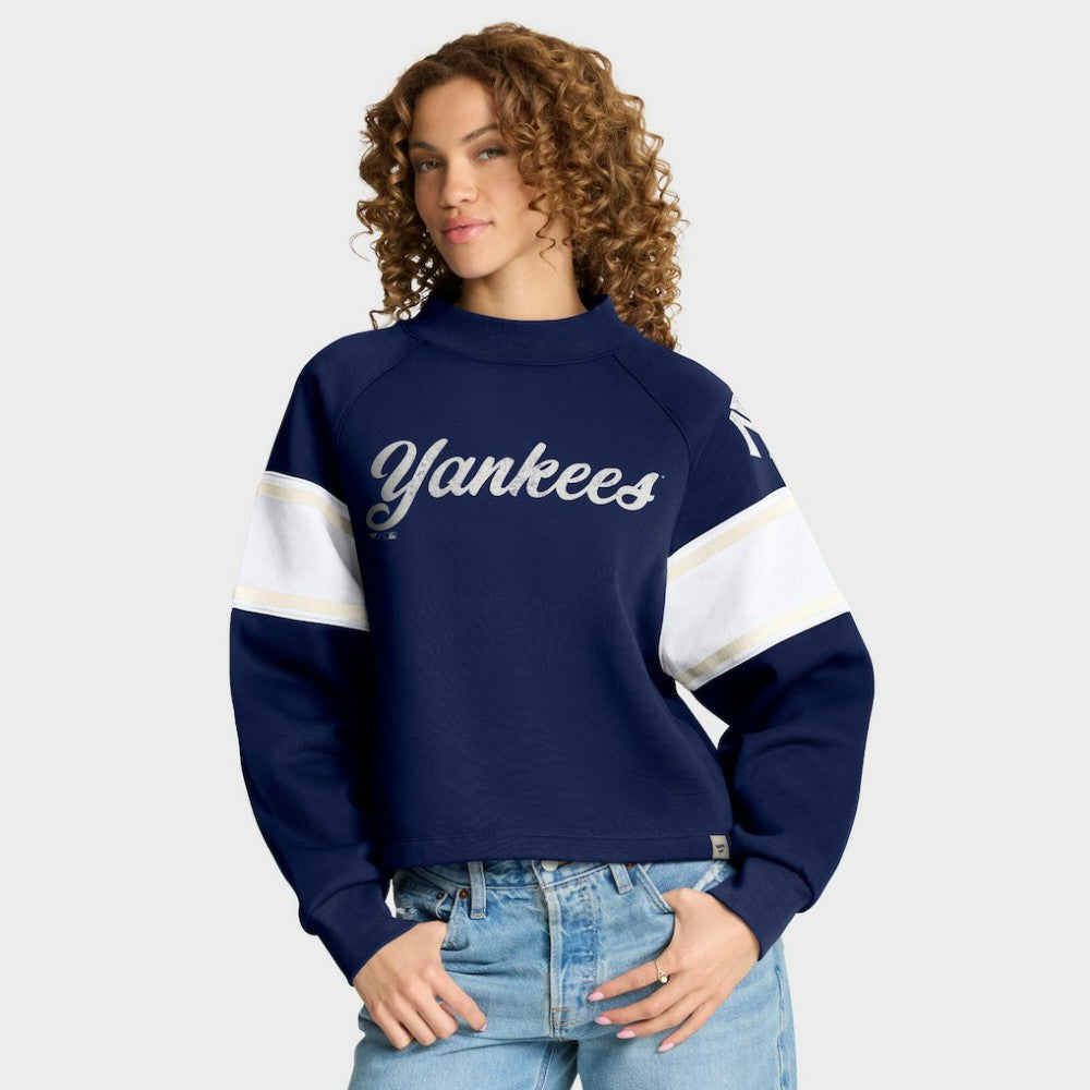 New York Yankees Fanatics Women's Oversized Toss Sweep Raglan Pullover Sweatshirt discount