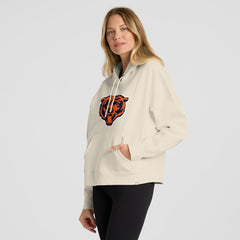 Chicago Bears Women's Dove Legacy Pullover Hoodie Cream - Fanatics