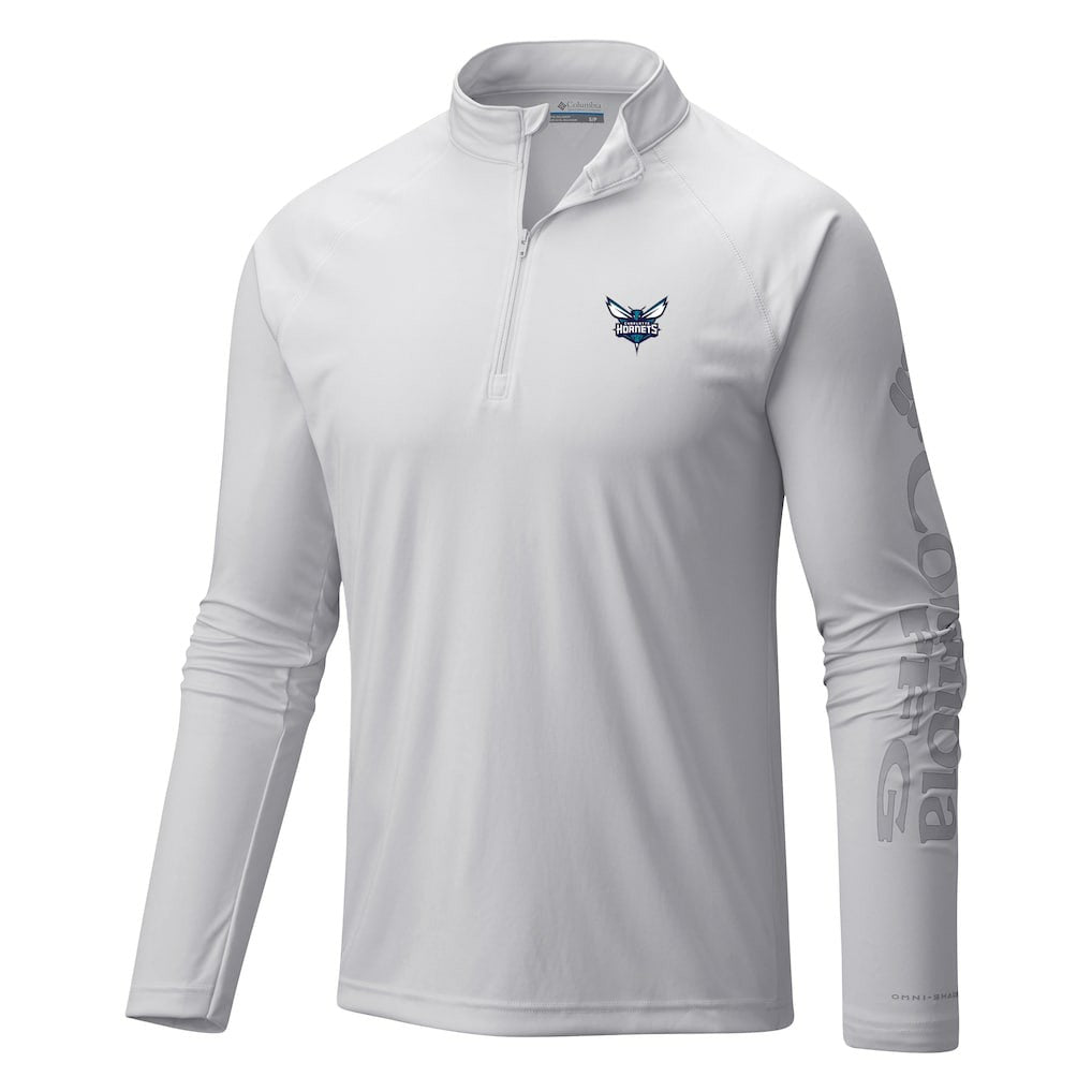 Columbia - Charlotte Hornets Terminal Tackle Raglan Omni-Shade Quarter-Zip Jacket - White