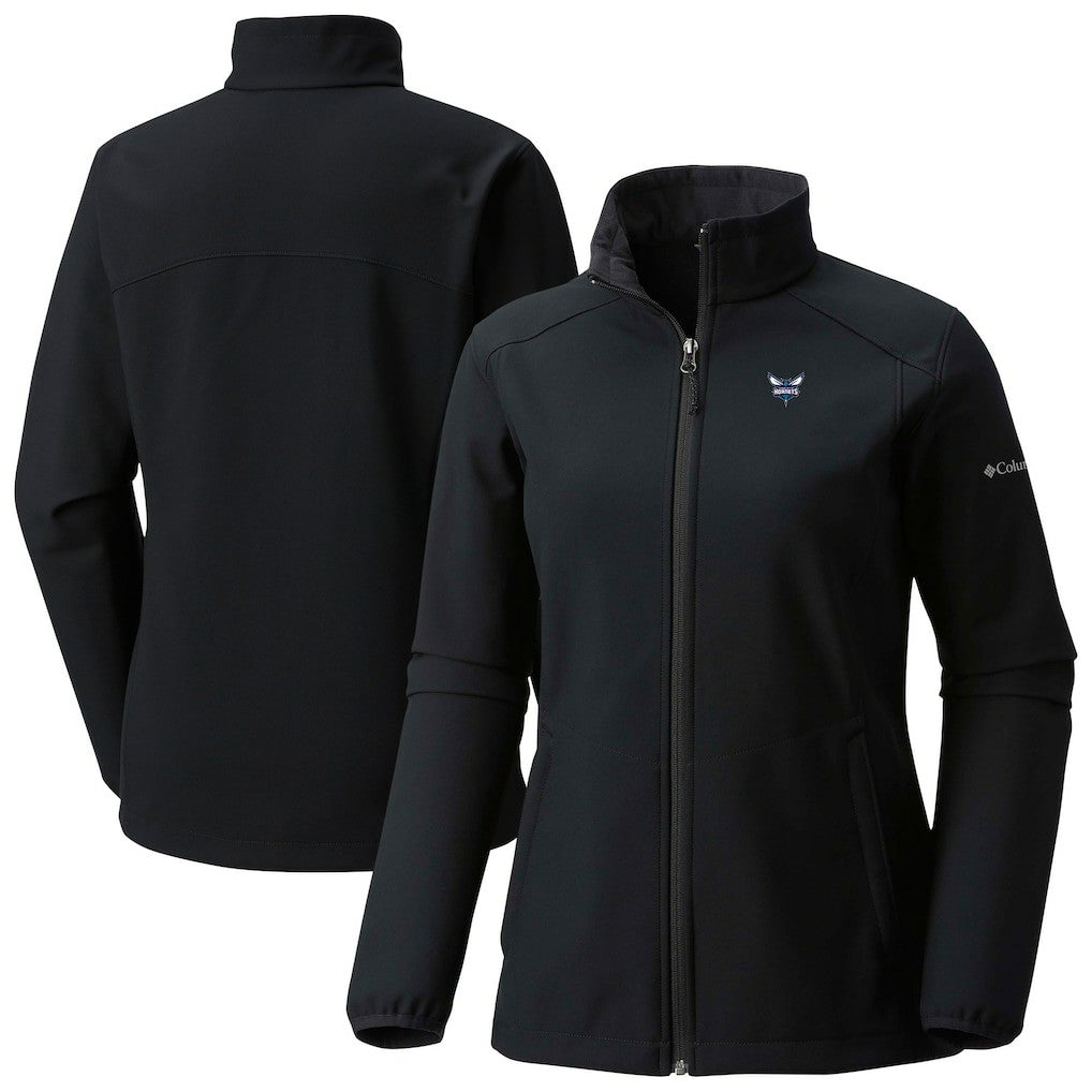 Columbia - Charlotte Hornets Women's Kruser Ridge III Softshell Jacket - Black