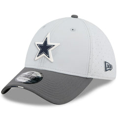 Dallas Cowboys New Era 2025 NFL Training Camp 39THIRTY Flex Hat Gray/Graphite - NFL