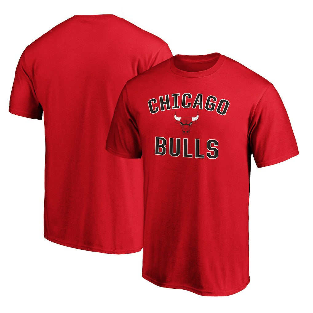 NBA - Chicago Bulls Victory Arch T-Shirt - Red