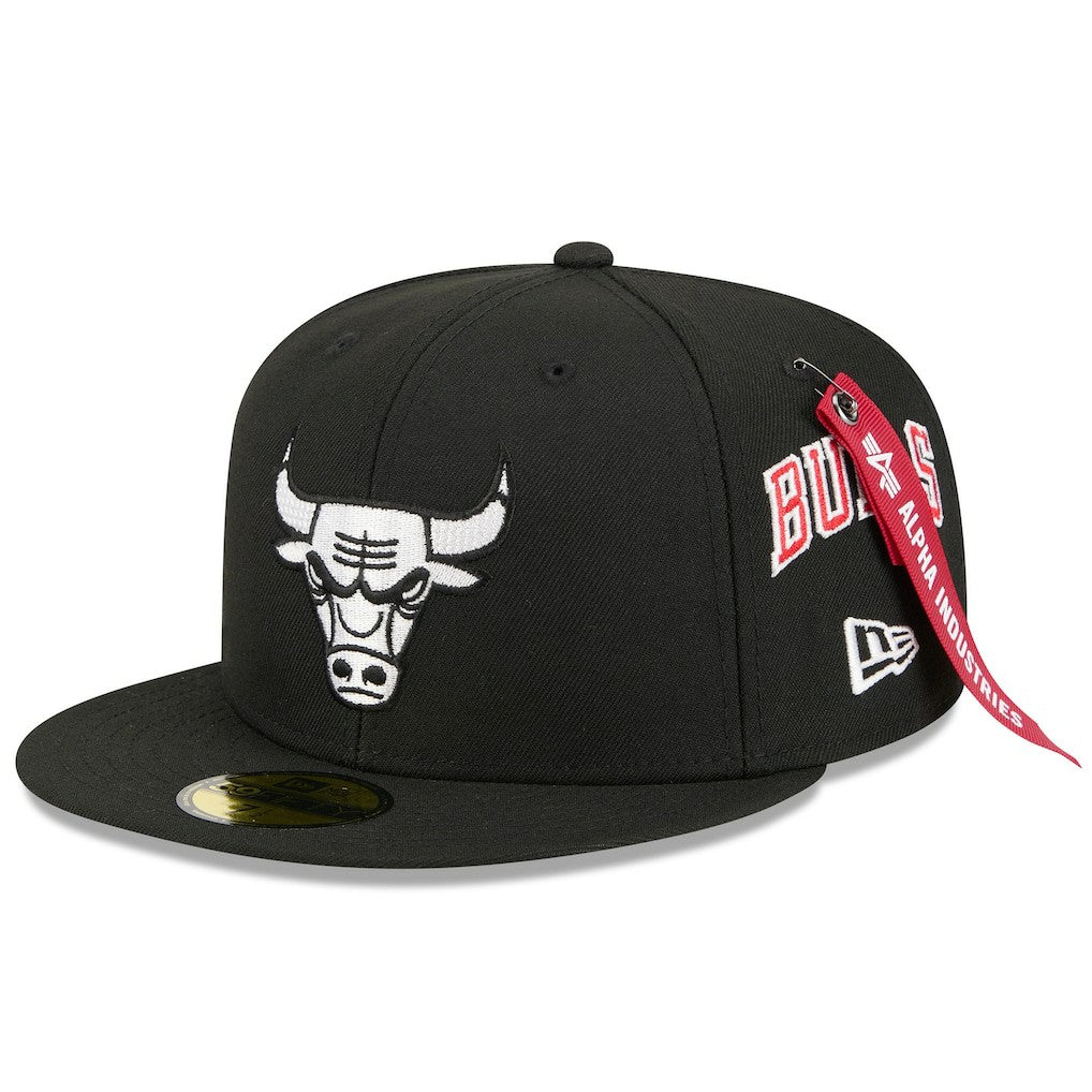 New Era - Chicago Bulls x Alpha Industries 59FIFTY Fitted Hat - Black