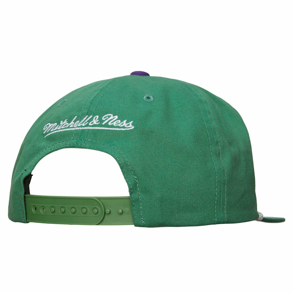 Mitchell & Ness - Milwaukee Bucks Ascend Deadstock Snapback Hat - Green