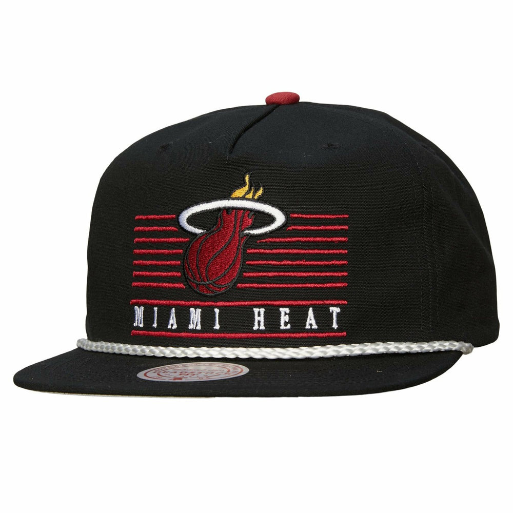 Mitchell & Ness - Miami Heat Ascend Deadstock Snapback Hat - Black