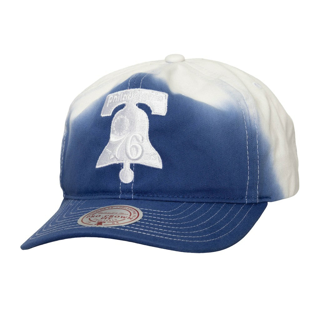 Mitchell & Ness - Philadelphia 76ers Dip Dye Pro Crown Adjustable Hat - Royal/White