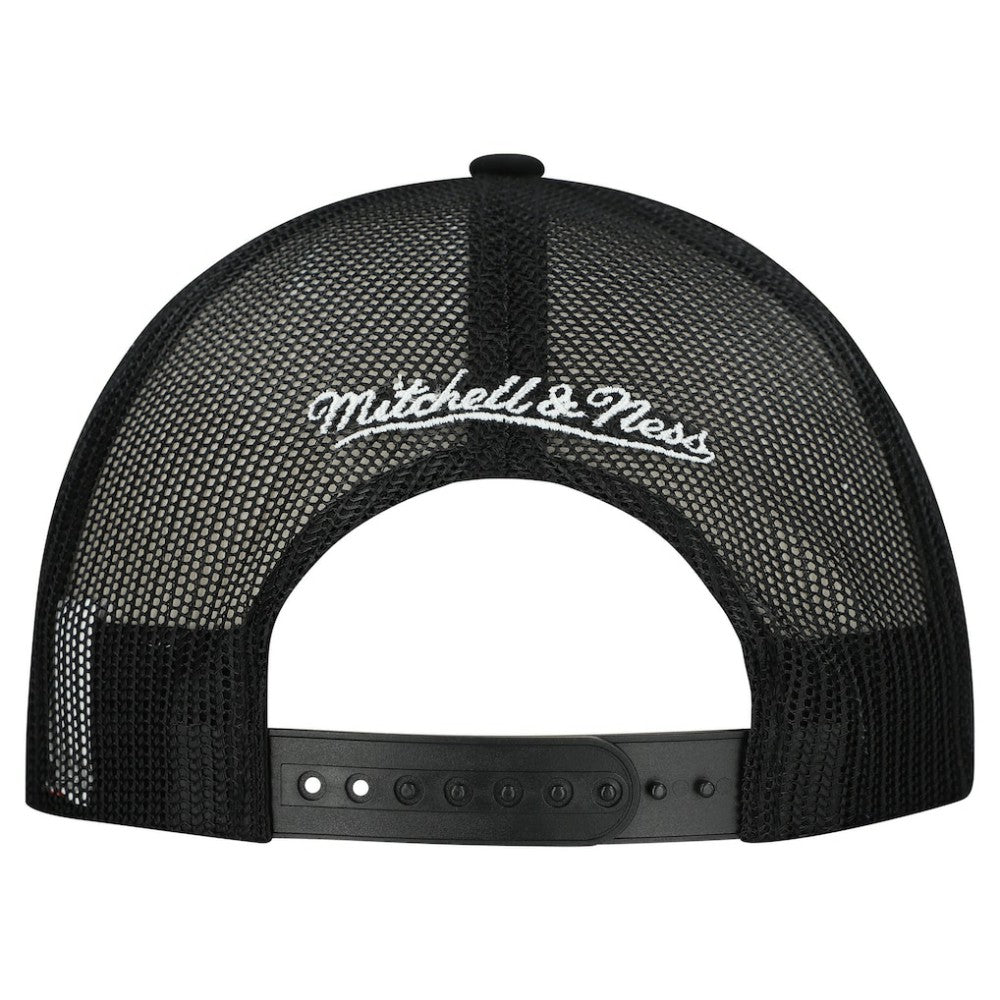 Chicago Blackhawks Mitchell & Ness Gridlock Trucker Adjustable Hat White/Black