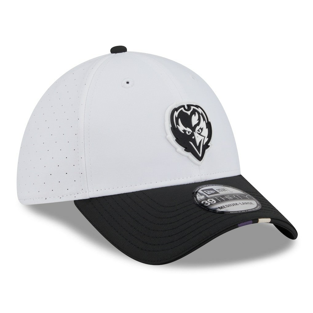 Baltimore Ravens New Era 2025 NFL Training Camp 39THIRTY Flex Hat White/Black - NFL