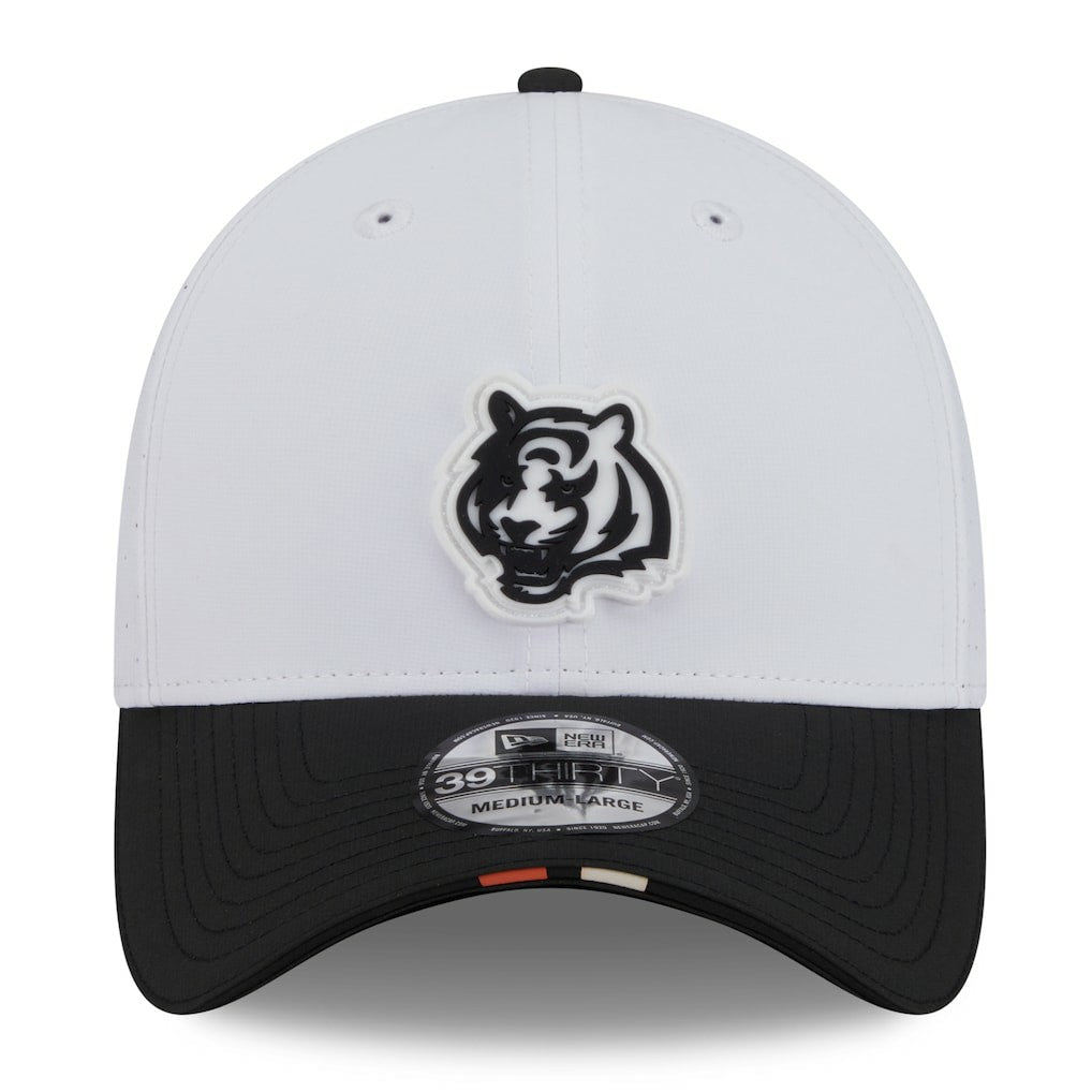 Cincinnati Bengals New Era 2025 NFL Training Camp 39THIRTY Flex Hat White/Black - NFL