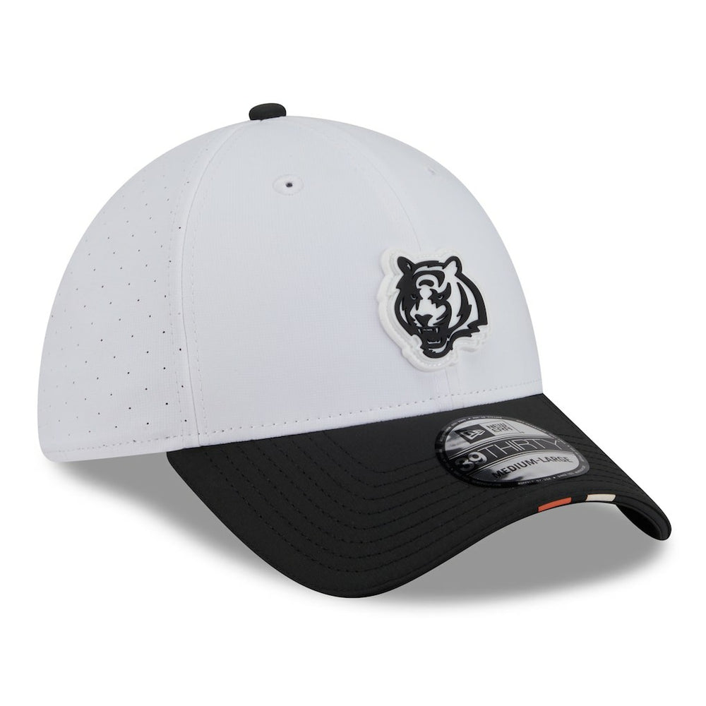 Cincinnati Bengals New Era 2025 NFL Training Camp 39THIRTY Flex Hat White/Black - NFL