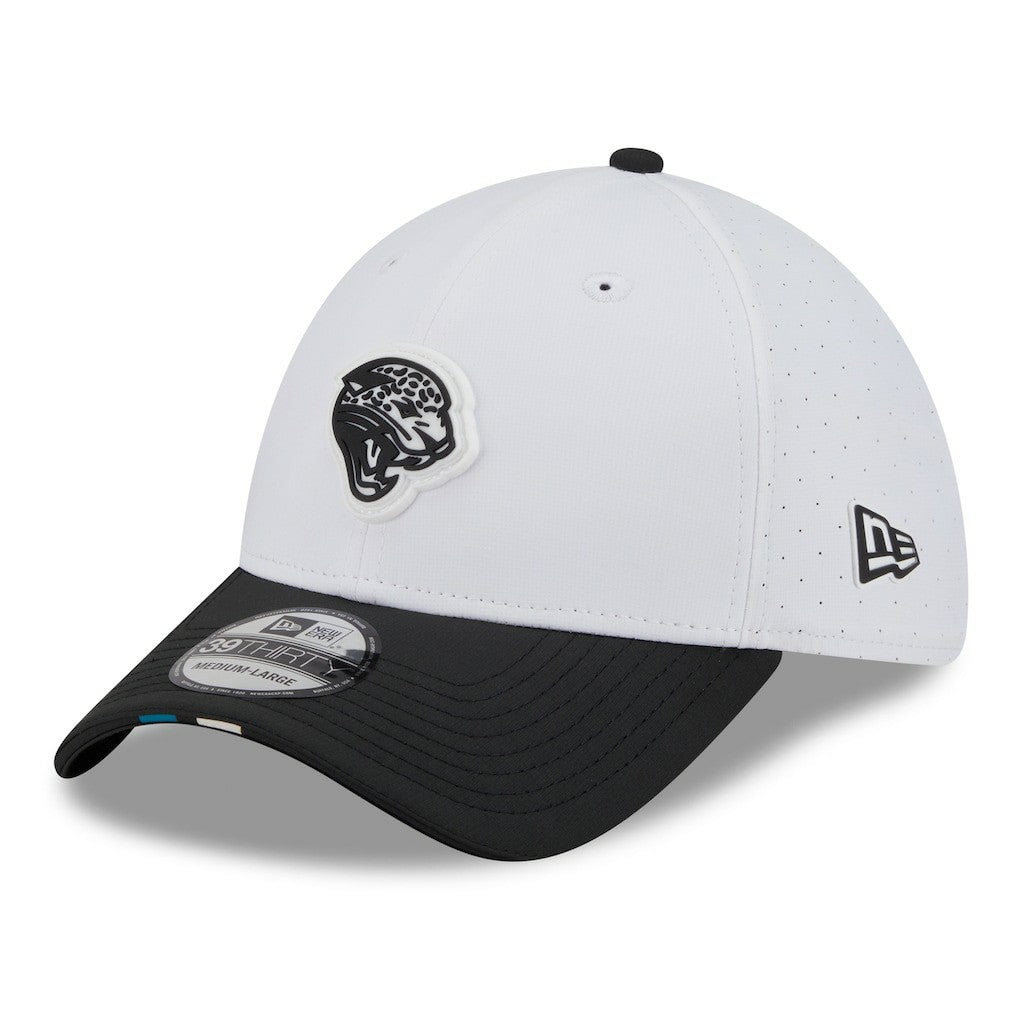 Jacksonville Jaguars New Era 2025 NFL Training Camp Throwback Logo 39THIRTY Flex Hat White/Black - NFL