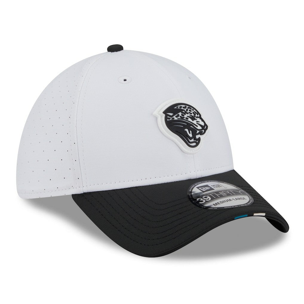Jacksonville Jaguars New Era 2025 NFL Training Camp Throwback Logo 39THIRTY Flex Hat White/Black - NFL