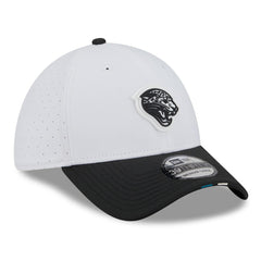 Jacksonville Jaguars New Era 2025 NFL Training Camp Throwback Logo 39THIRTY Flex Hat White/Black - NFL