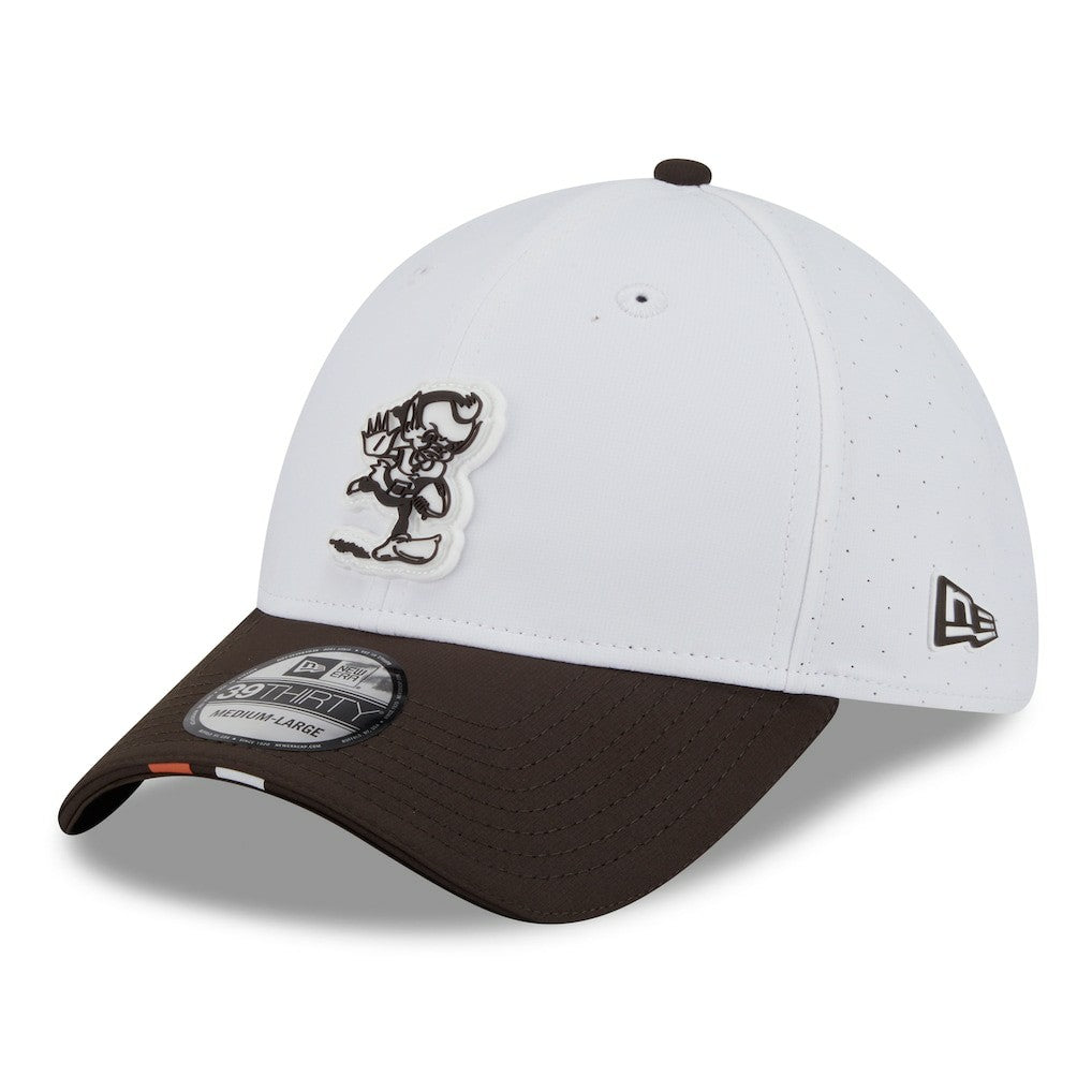 Cleveland Browns New Era 2025 NFL Training Camp Throwback Logo 39THIRTY Flex Hat White/Brown - NFL