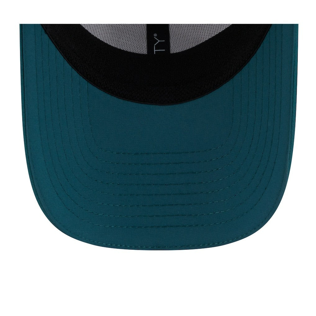 Philadelphia Eagles New Era 2025 NFL Training Camp 39THIRTY Flex Hat White/Midnight Green - NFL