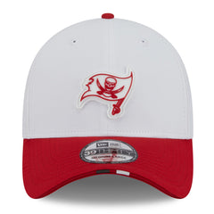 Tampa Bay Buccaneers New Era 2025 NFL Training Camp 39THIRTY Flex Hat White/Red - NFL