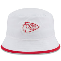 Kansas City Chiefs New Era 2025 NFL Training Camp Stretch Bucket Hat White - NFL