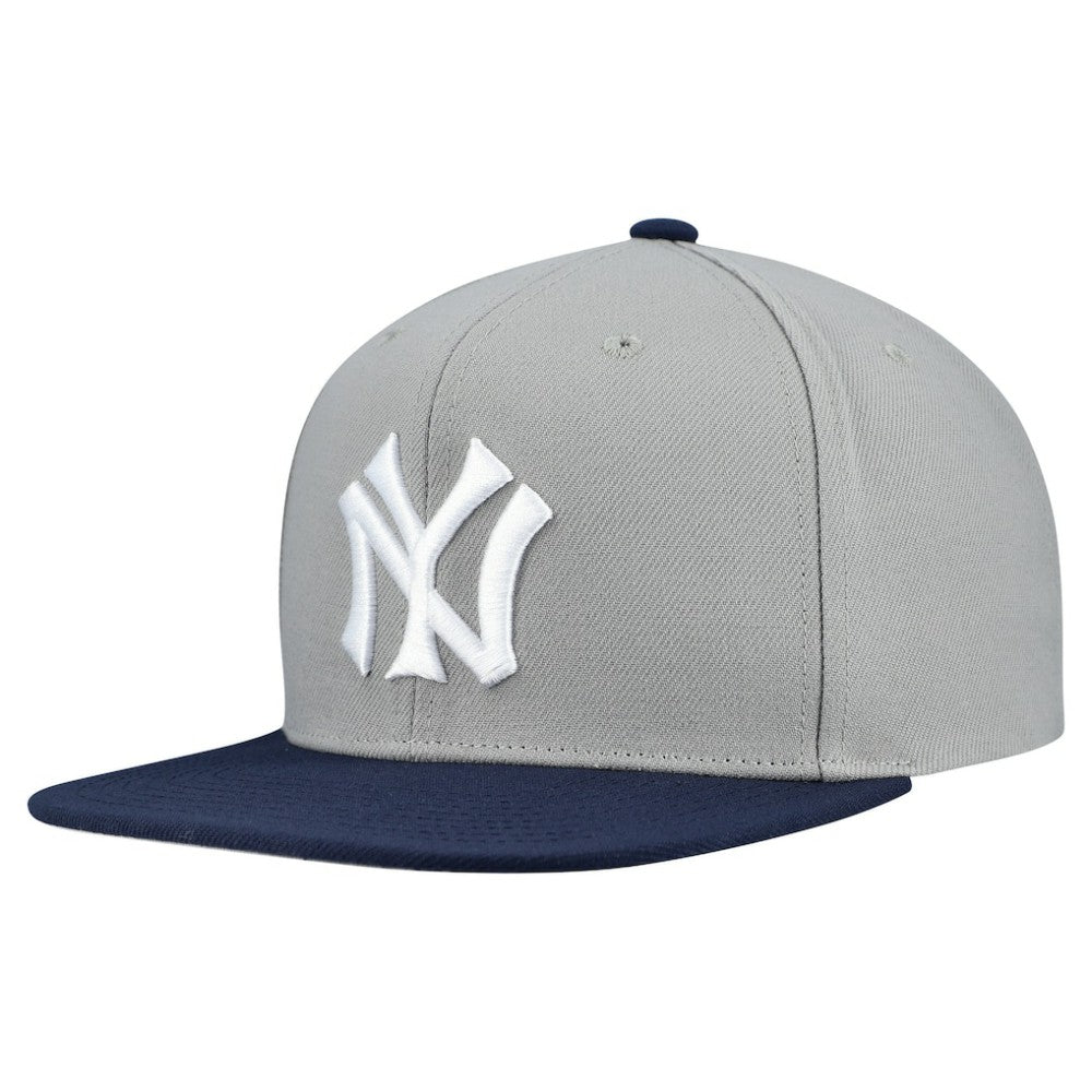 New York Yankees Mitchell & Ness Cooperstown Collection Basic Flip Snapback Hat Online