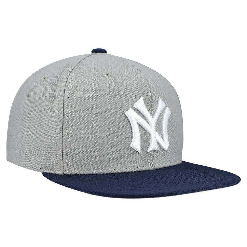 New York Yankees Mitchell & Ness Cooperstown Collection Basic Flip Snapback Hat Online