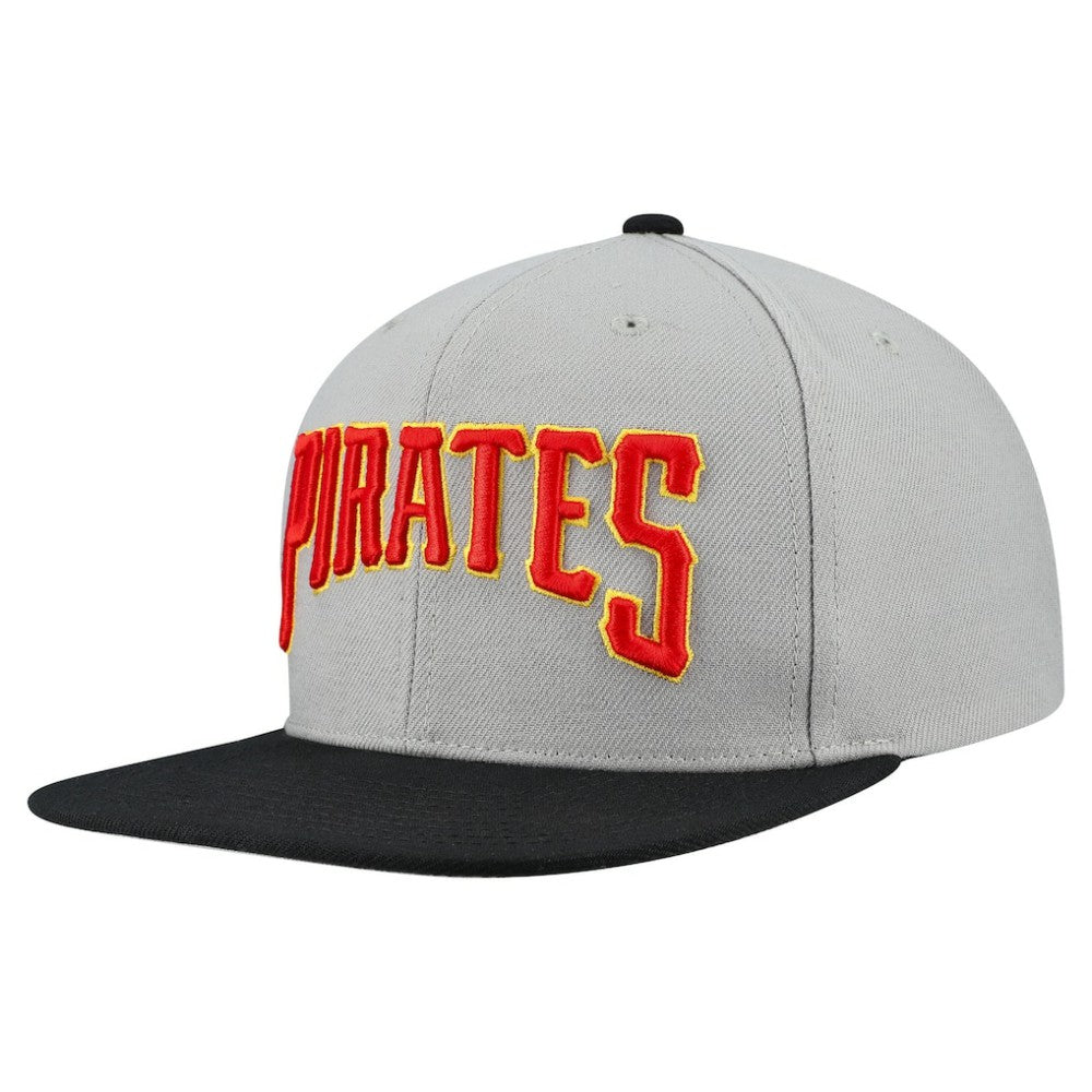 Pittsburgh Pirates Mitchell & Ness Cooperstown Collection Basic Flip Snapback Hat Lifestyle