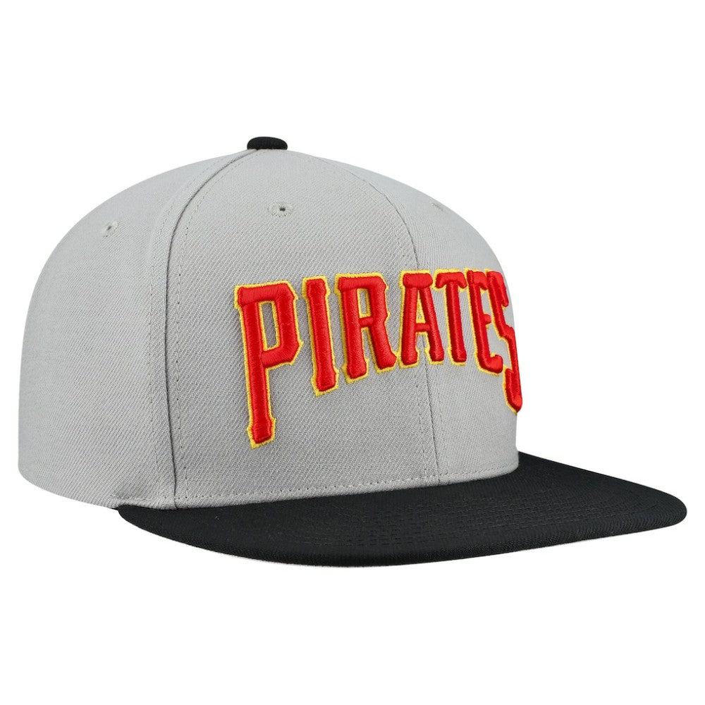 Pittsburgh Pirates Mitchell & Ness Cooperstown Collection Basic Flip Snapback Hat Lifestyle