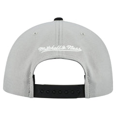 Pittsburgh Pirates Mitchell & Ness Cooperstown Collection Basic Flip Snapback Hat Lifestyle