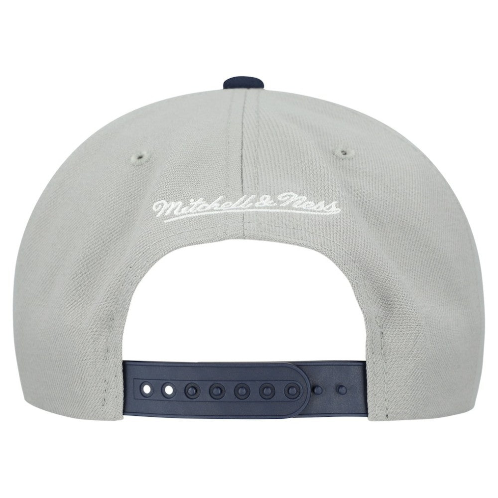 Atlanta Braves Mitchell & Ness Basic Flip Snapback Hat Online