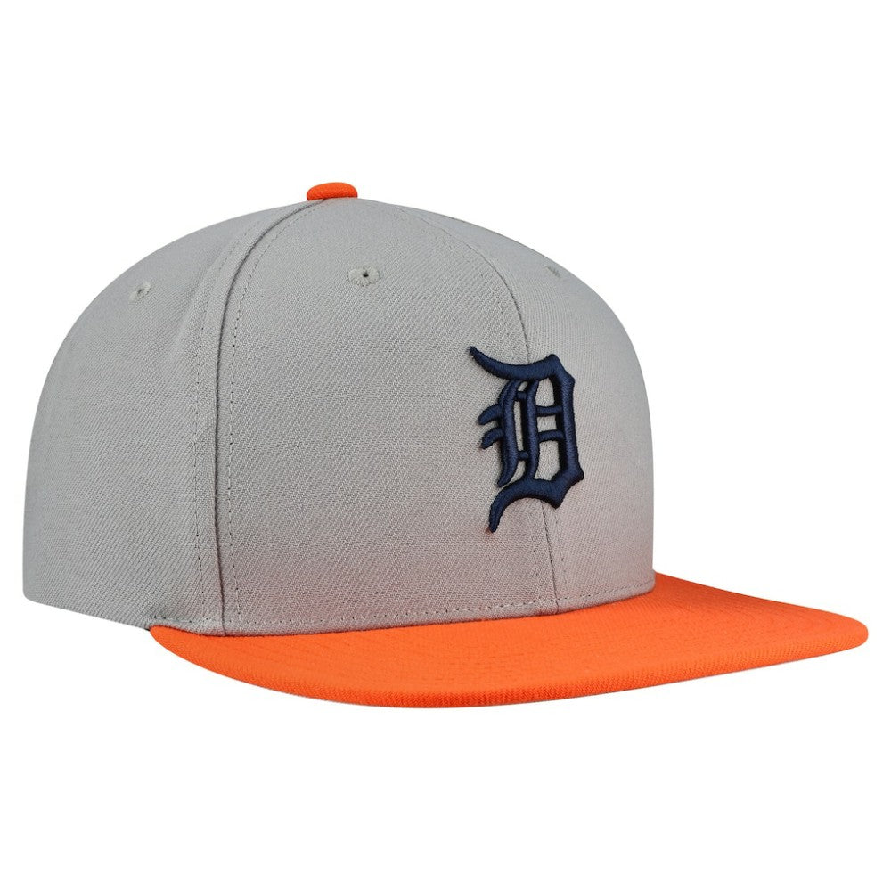 Detroit Tigers Mitchell & Ness Basic Flip Snapback Hat Sale