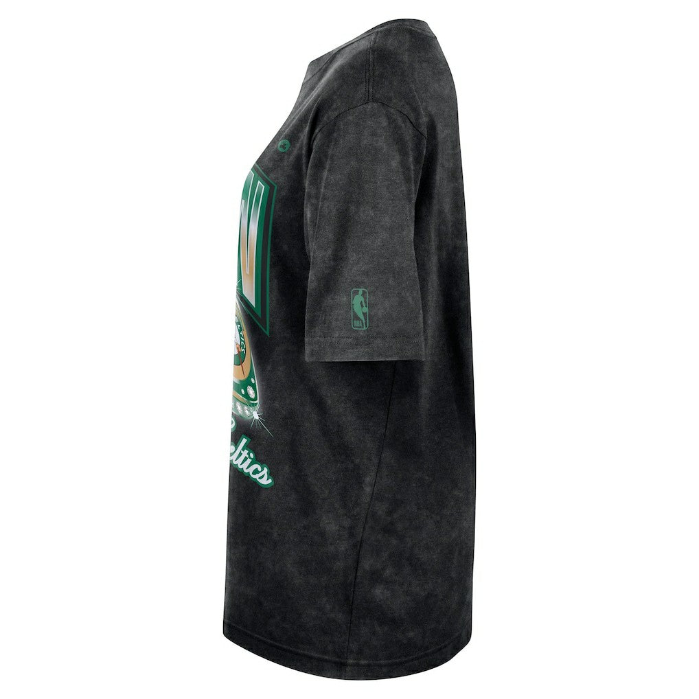 Nike - Boston Celtics Women's Courtside Original Content Vintage Washed Boyfriend T-Shirt - Black