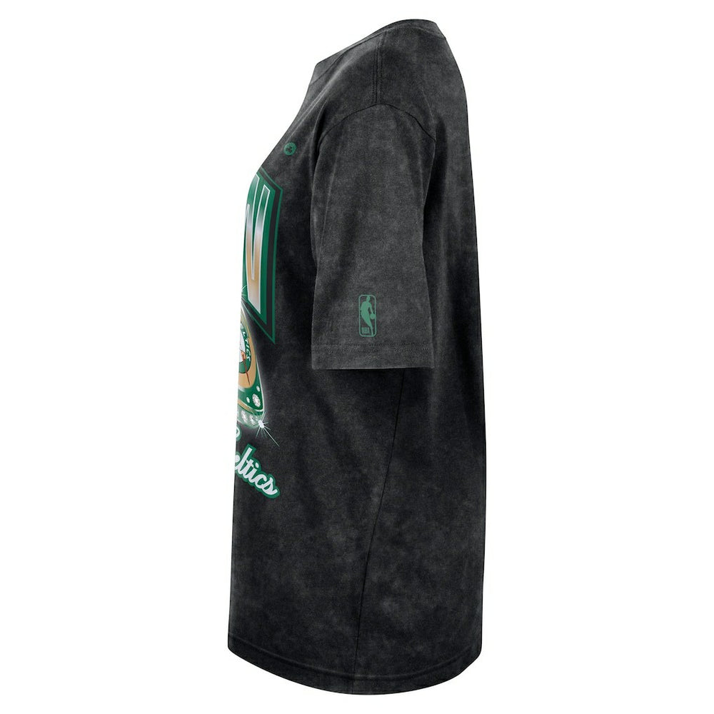 Nike - Boston Celtics Women's Courtside Original Content Vintage Washed Boyfriend T-Shirt - Black