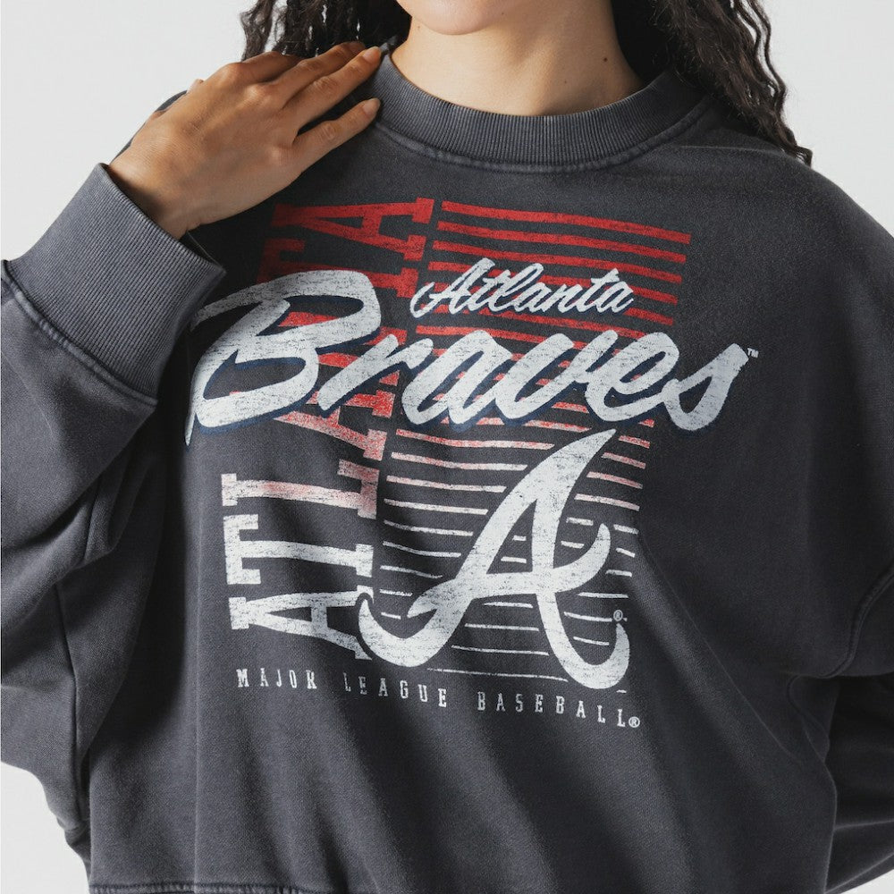 Atlanta Braves New Era Women's Boxy Mineral Wash Dolmen Sleeve Cropped Sweatshirt Lifestyle