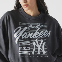 New York Yankees New Era Women's Boxy Mineral Wash Dolmen Sleeve Cropped Sweatshirt Lifestyle