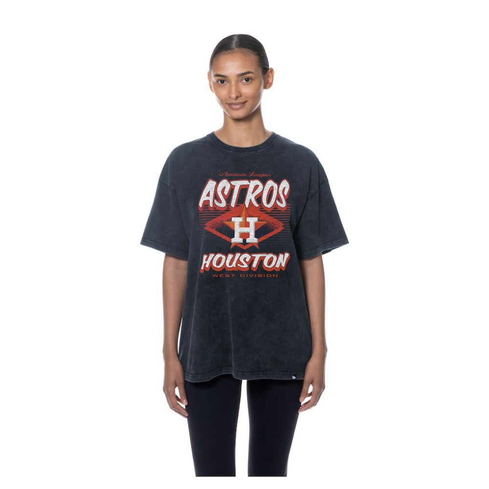 Houston Astros New Era Women's Mineral Wash Oversized T-Shirt Lifestyle