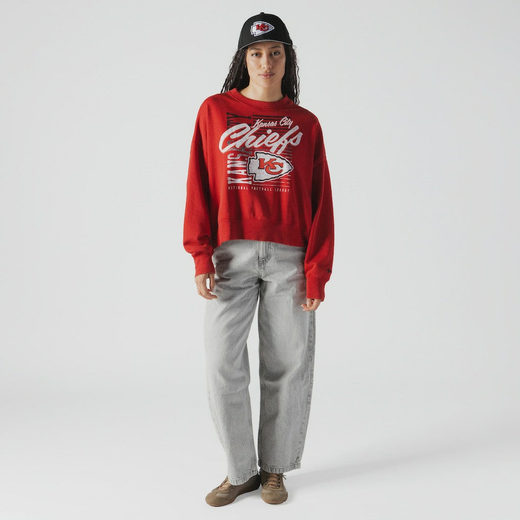 Kansas City Chiefs New Era Women's Oversized Throwback Mineral Wash Crew Neck Sweatshirt Red - NFL