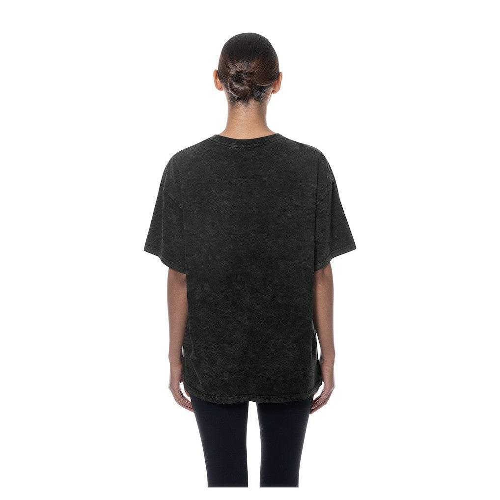 New Era - Chicago Bulls Women's Throwback Mineral Wash Oversized T-Shirt - Black