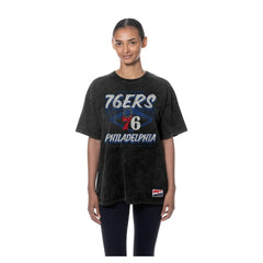 New Era - Philadelphia 76ers Women's Throwback Mineral Wash Oversized T-Shirt - Black