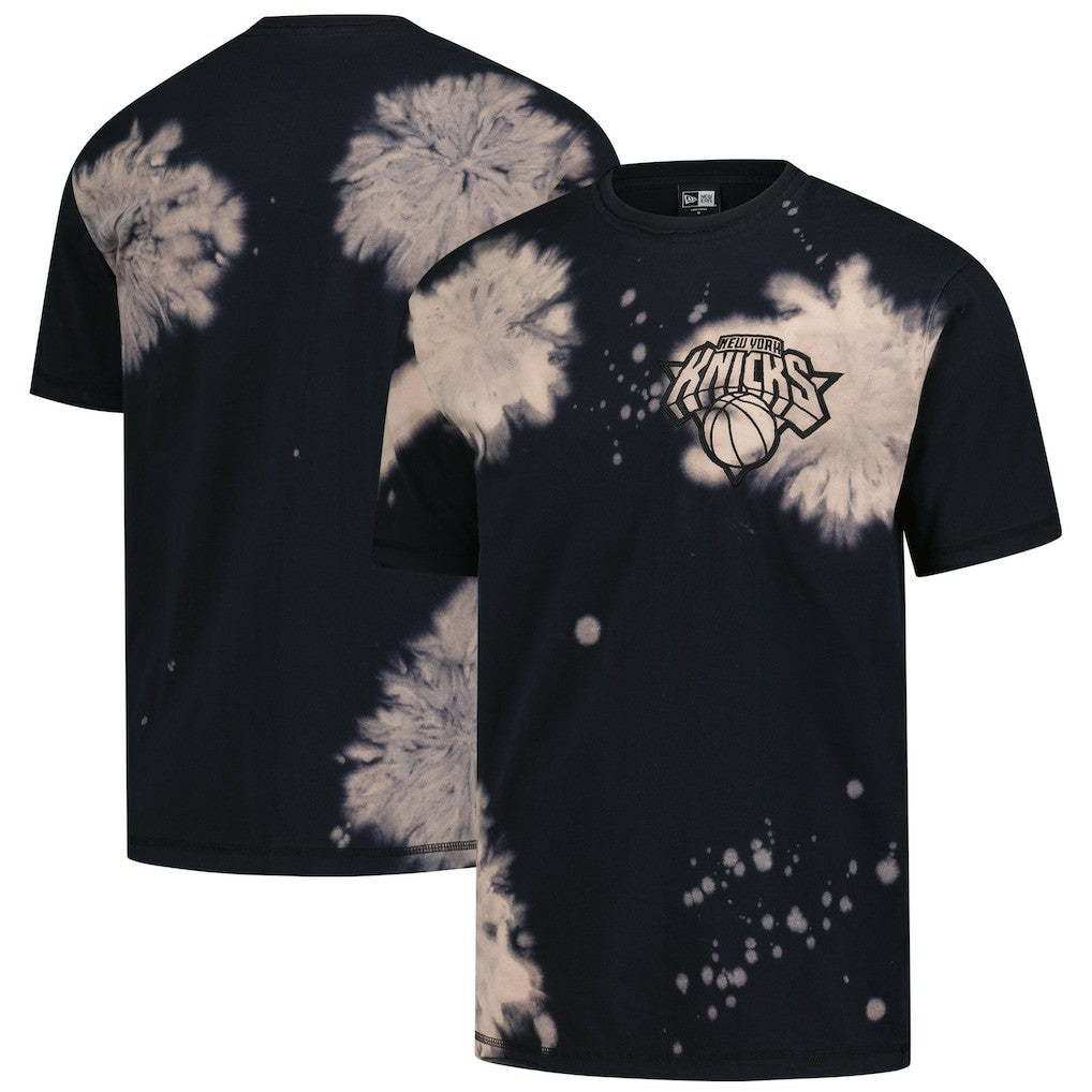 New Era - New York Knicks Injection Bleached Out Raw Edge Oversized T-Shirt - Black