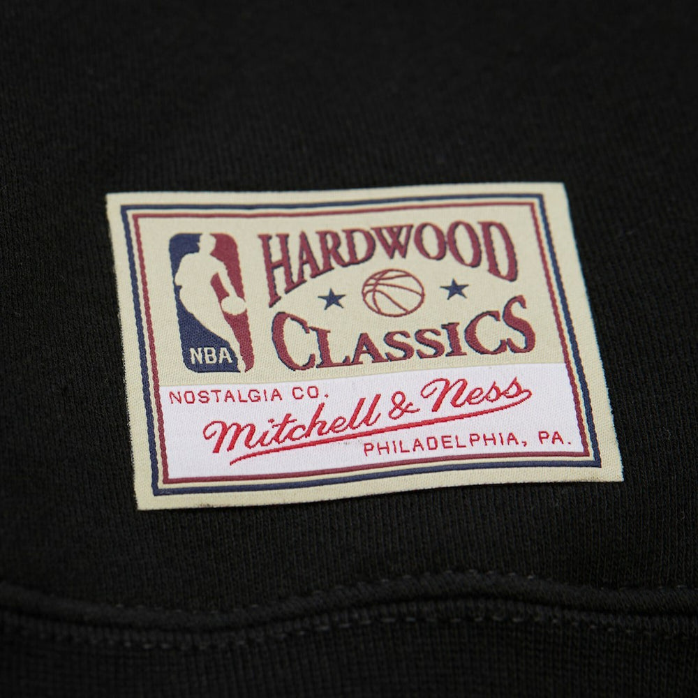 Mitchell & Ness - Chicago Bulls NBA x Michelob Ultra Swish & Sip Pullover Hoodie - Black