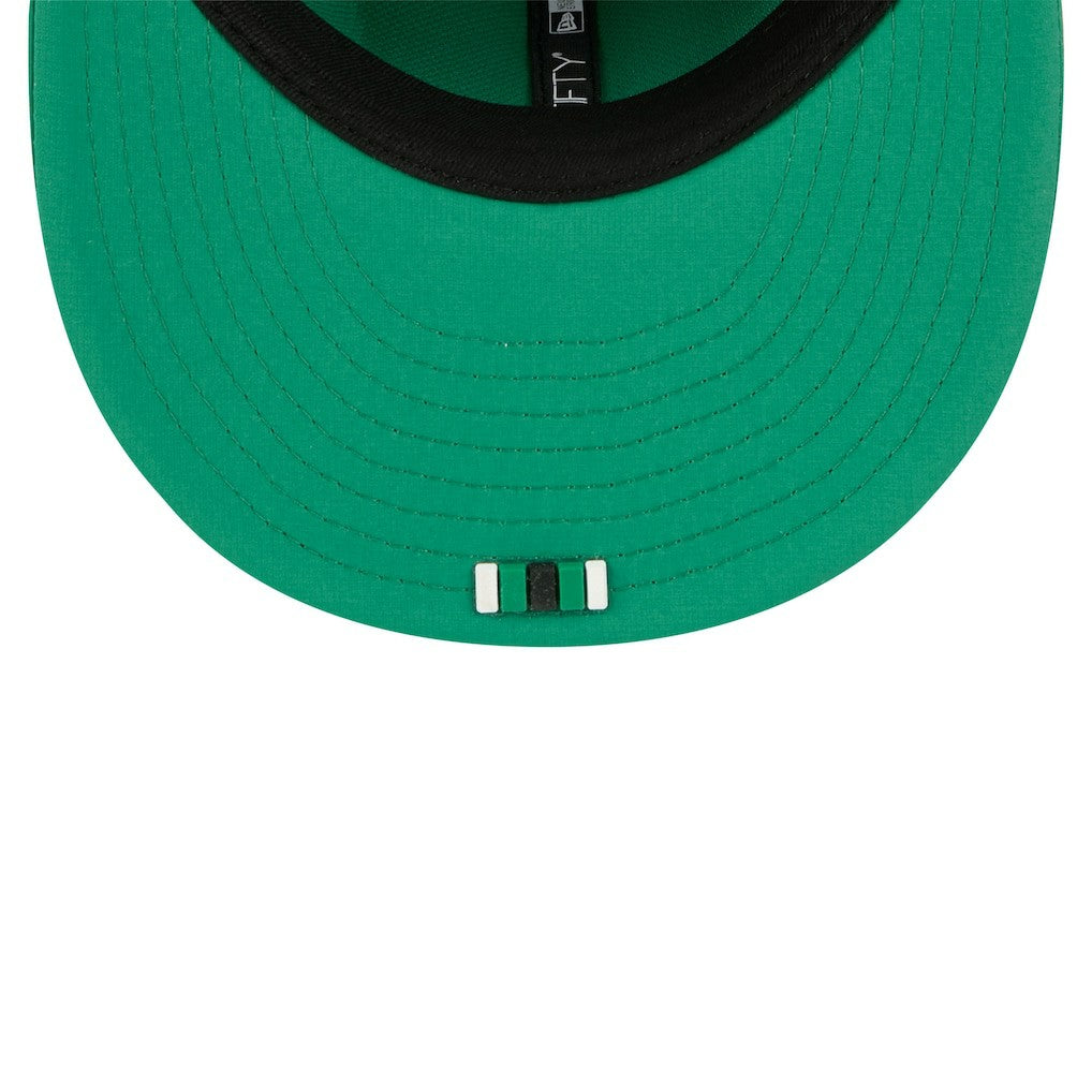 Philadelphia Eagles New Era 2025 Sideline Throwback 59FIFTY Fitted Hat Kelly Green - NFL