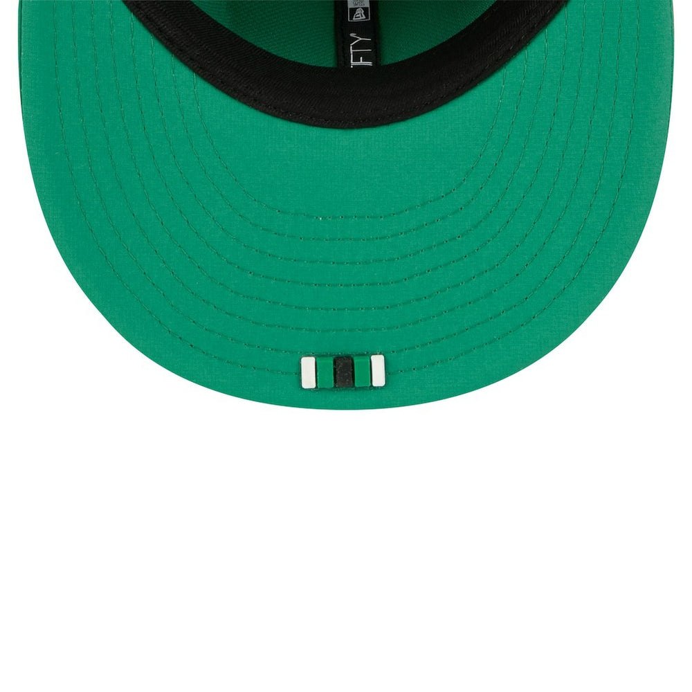 Philadelphia Eagles New Era 2025 Sideline Throwback 59FIFTY Fitted Hat Kelly Green - NFL