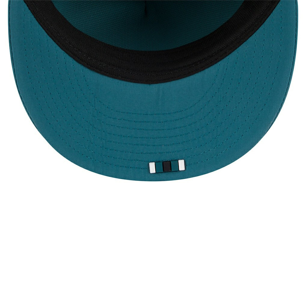 Philadelphia Eagles New Era 2025 Sideline Retro Crown 59FIFTY Fitted Hat Midnight Green - NFL