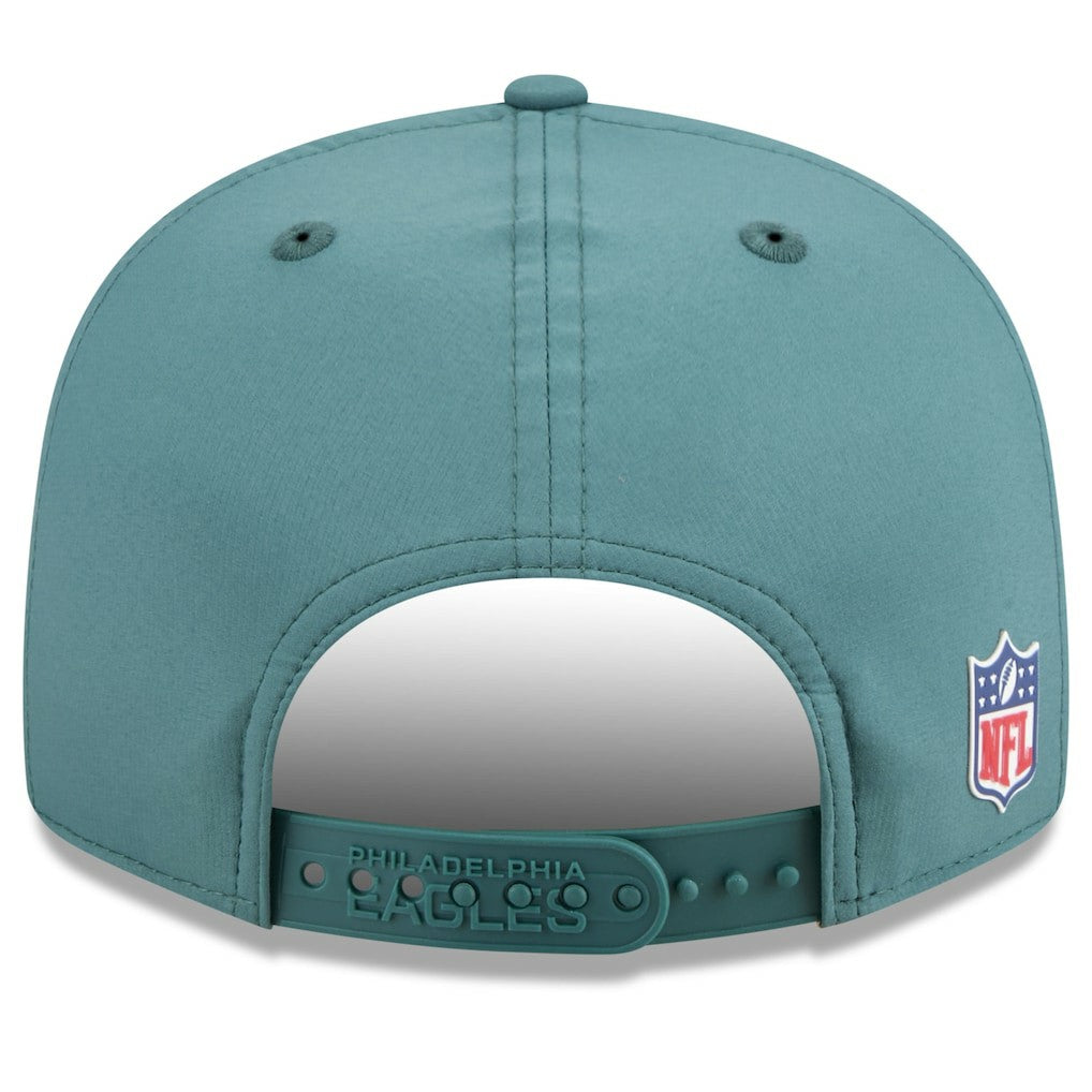 Philadelphia Eagles New Era 2025 Sideline Split Panel 9FIFTY Snapback Hat Midnight Green - NFL