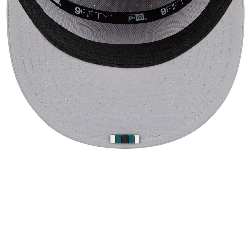 Philadelphia Eagles New Era 2025 Sideline Split Panel 9FIFTY Snapback Hat Gray - NFL