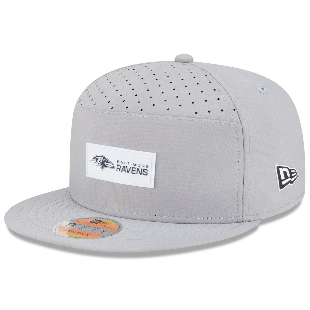Baltimore Ravens New Era 2025 Sideline Split Panel 9FIFTY Snapback Hat Gray - NFL