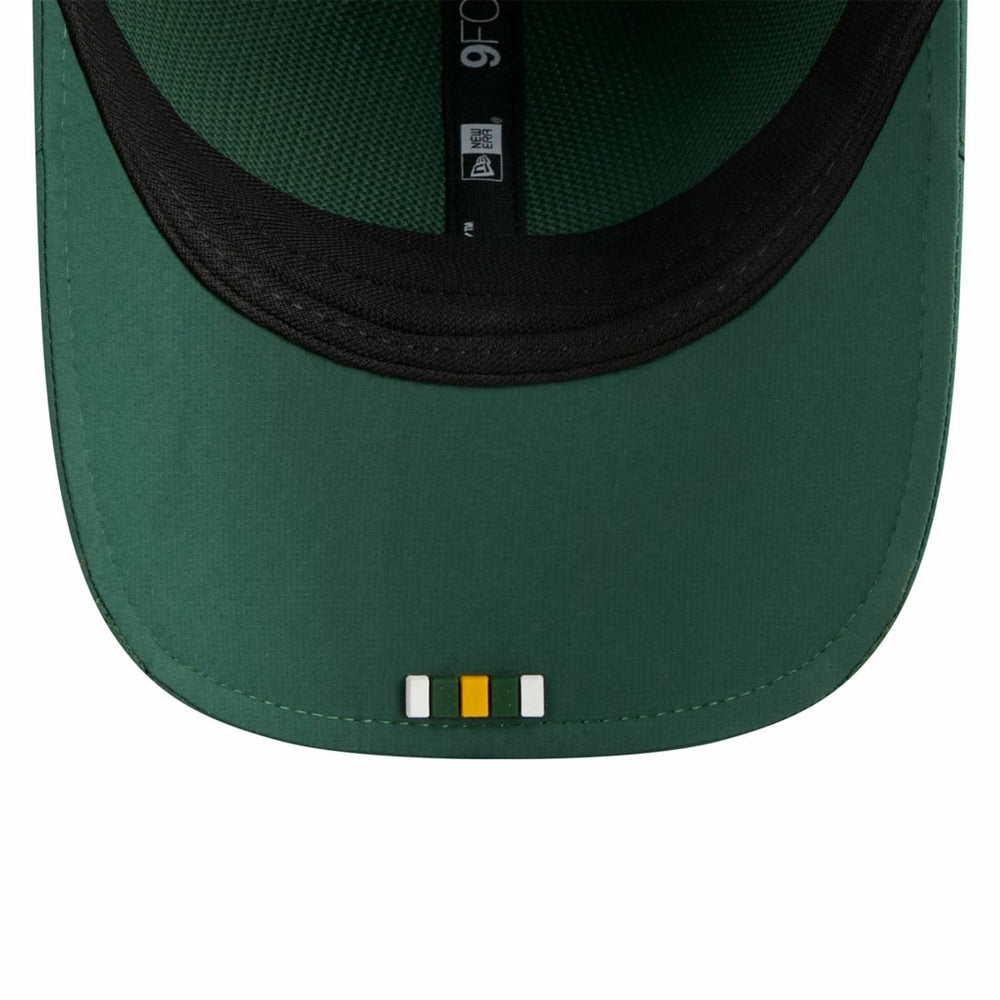 Green Bay Packers New Era 2025 Sideline M-Crown 9FORTY Adjustable Hat Green - NFL