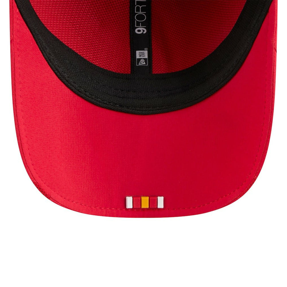 Kansas City Chiefs New Era 2025 Sideline M-Crown 9FORTY Adjustable Hat Red - NFL