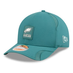 Philadelphia Eagles New Era 2025 Sideline M-Crown 9FORTY Adjustable Hat Midnight Green - NFL