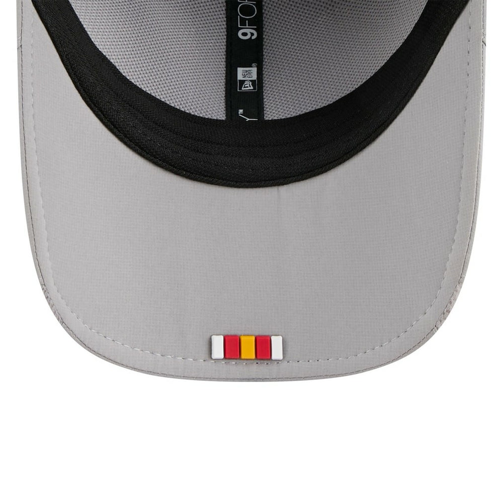 Kansas City Chiefs New Era 2025 Sideline M-Crown 9FORTY Adjustable Hat Gray - NFL