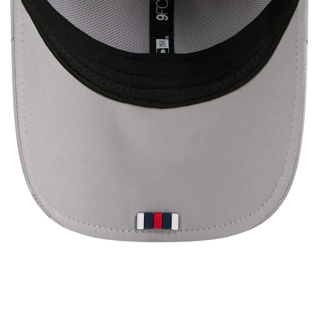 New England Patriots New Era 2025 Sideline M-Crown 9FORTY Adjustable Hat Gray - NFL