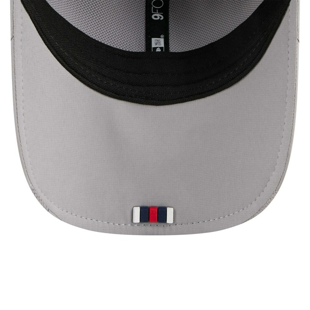 New England Patriots New Era 2025 Sideline M-Crown 9FORTY Adjustable Hat Gray - NFL
